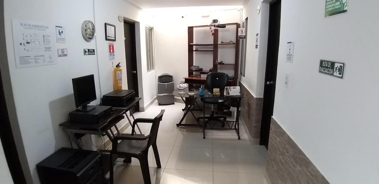 Hotel Medellin Calasanz Esterno foto